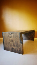 Load image into Gallery viewer, ARTISAN "Dark Oak II" sohvapöytä