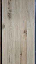 Load image into Gallery viewer, Rustic massiivipuulevy tammi