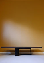 Load image into Gallery viewer, Crimson sohvapöytä