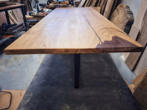 ARTISAN "Oak III" dining table