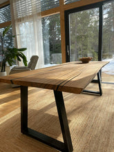 Ladda bilden i Galleri Viewer, ARTISAN &quot;Monolith&quot; dining table
